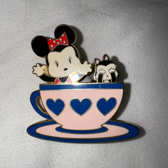 EUC, Disney Go Minnie and Cat in Teacup Pin, Minnie Mouse + Figaro, Pink Black - Picture 6 of 12